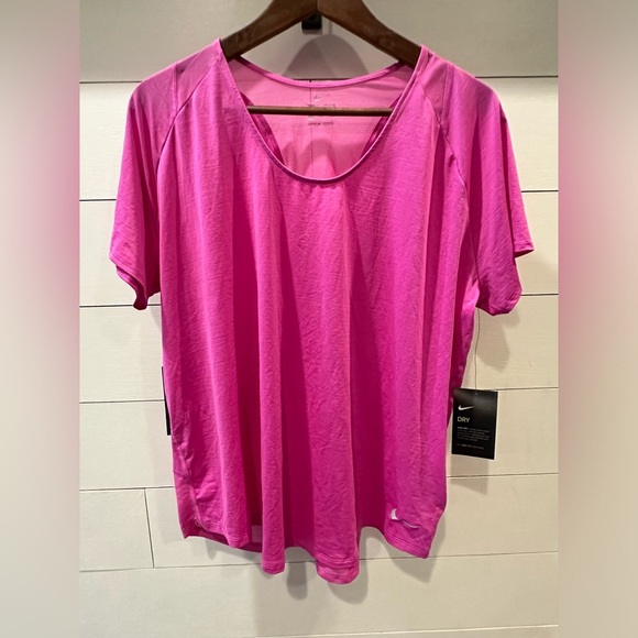 Women's Pink Nike Top- size XXL - Picture 1 of 8